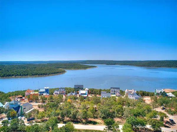 129 Lower Greenway, Carlton Landing, OK 74432