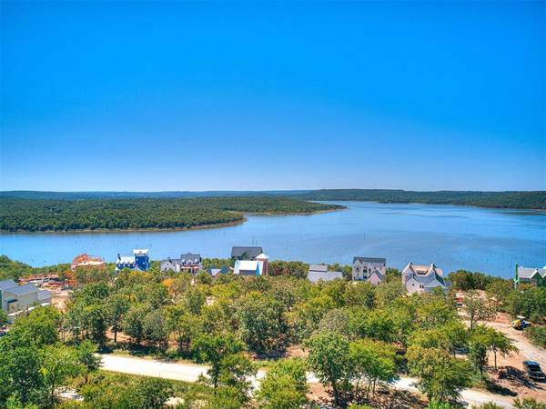 131 Lower Greenway, Carlton Landing, OK 74432