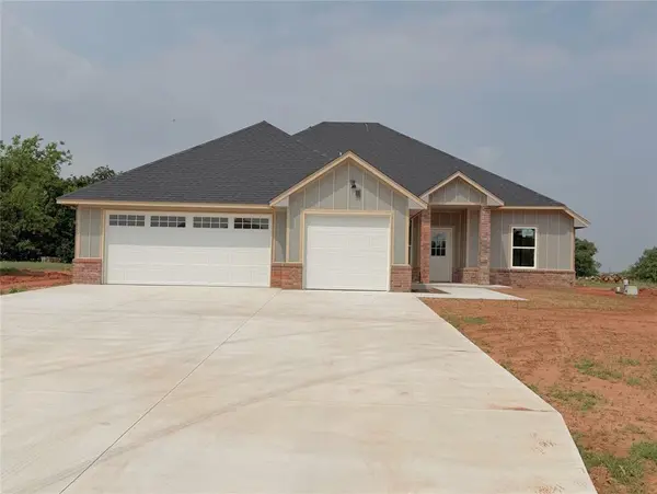 2208 Winter Ridge RD, Blanchard, OK 73010
