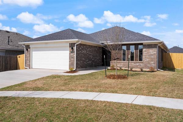 11213 NW 134th CIR, Piedmont, OK 73078