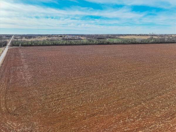 Hatfield RD, Maysville, OK 73057