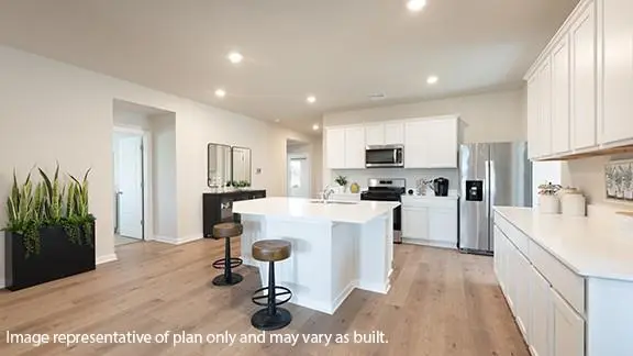 10209 NW 27th ST, Yukon, OK 73099