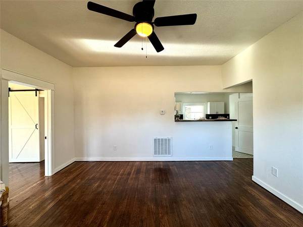 728 S 13th ST, Chickasha, OK 73018