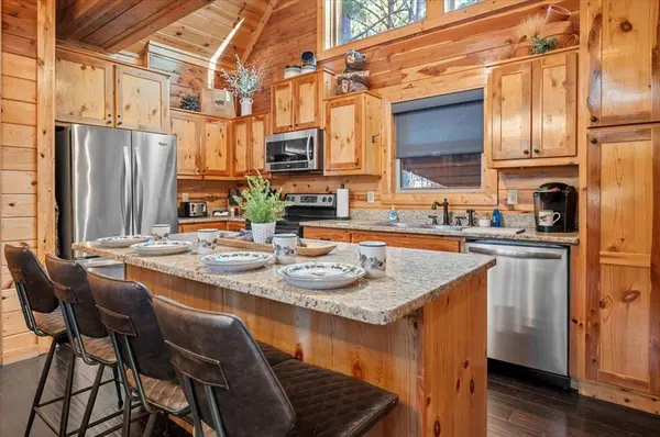 134 Willow Bend RD, Broken Bow, OK 74728
