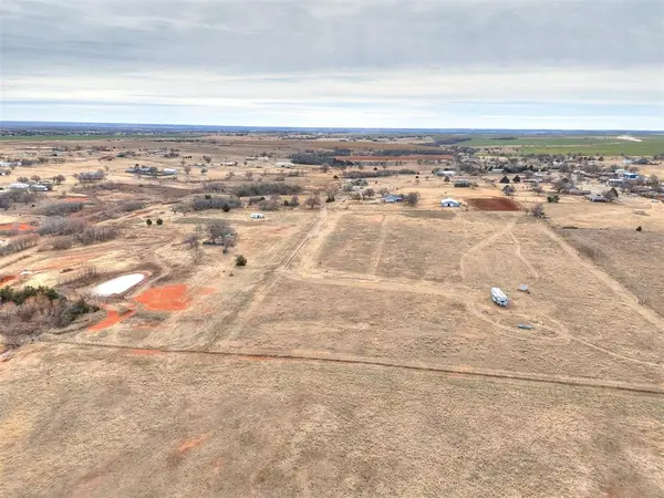 2398 Andy Ave NW, Piedmont, OK 73078