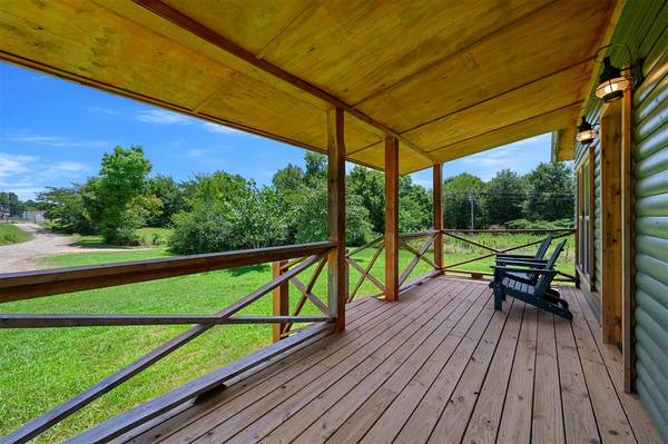 5834 Battiest Pickens RD, Broken Bow, OK 74728