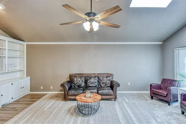 1402 Broad Acres DR, Norman, OK 73072