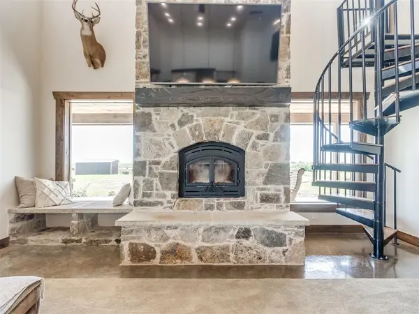 7562 NW Lorraine DR, Piedmont, OK 73078