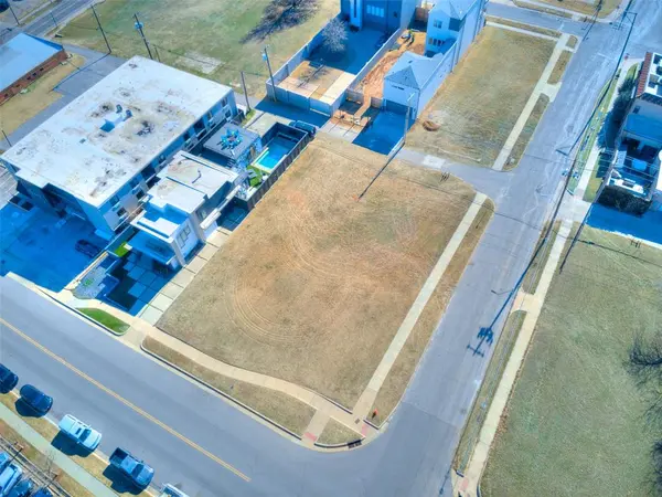 528 NW 8th ST, Oklahoma City, OK 73102