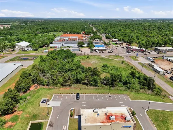 0 E Waterloo RD, Edmond, OK 73013