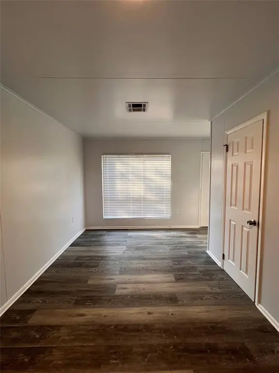 301 Winding LN, Edmond, OK 73003