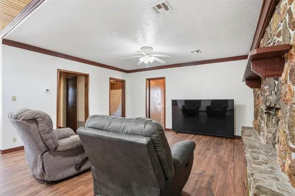 16127 S County Road 211, Headrick, OK 73549