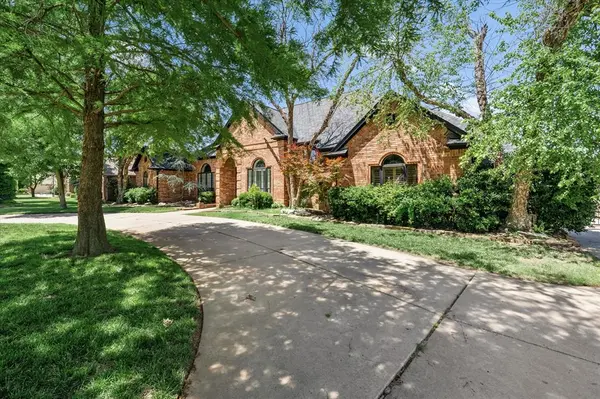 14705 Longford WAY, Edmond, OK 73013