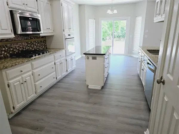 2500 Steeplechase RD, Edmond, OK 73034