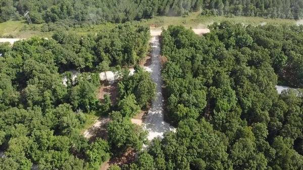 01 Joe Hough Road RD, Broken Bow, OK 74728