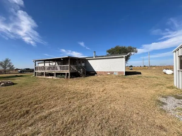 12848 N 2330 RD, Gotebo, OK 73041