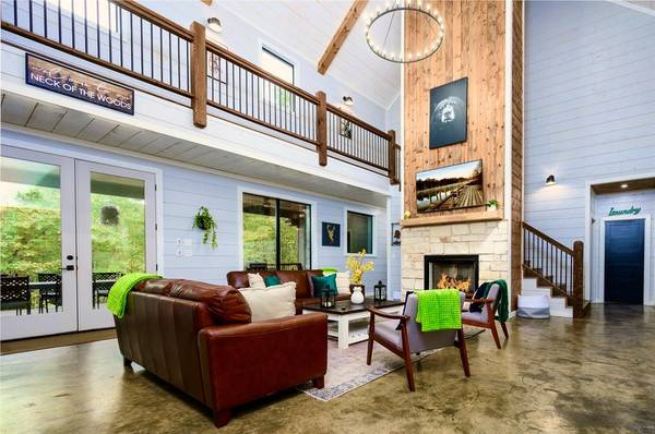 249 N Alaqua TRL, Broken Bow, OK 74728
