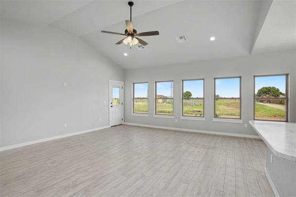 3324 Continental CT, Altus, OK 73521