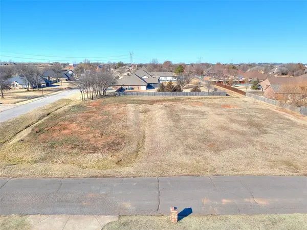 13033 SW 10th ST, Yukon, OK 73099