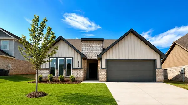 4925 Maleah AVE, Noble, OK 73068