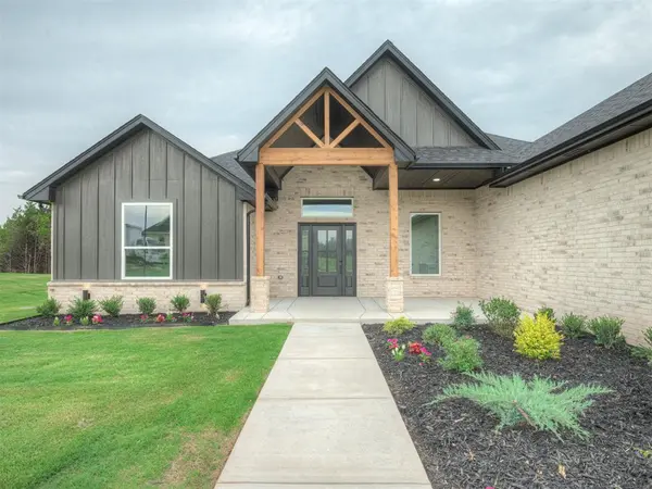 9329 Eliana DR, Guthrie, OK 73044