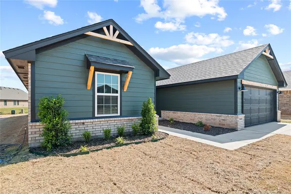 10648 SW 18th ST, Yukon, OK 73099