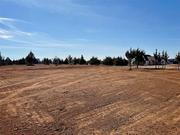 1901 W Forrest Hills RD, Guthrie, OK 73044