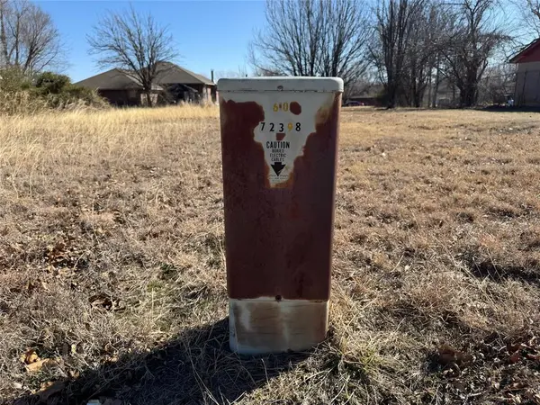 Lindsay LN, Spencer, OK 73084