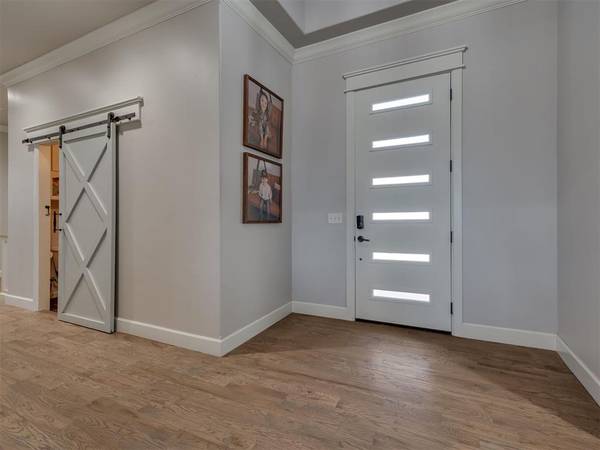 4205 Bridge Wood LN, Mustang, OK 73064