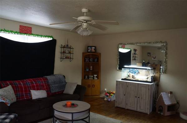 324 W Comanche ST, Purcell, OK 73080