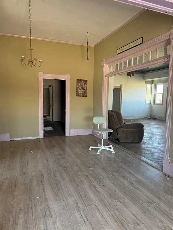502 W Jefferson ST, Mangum, OK 73554