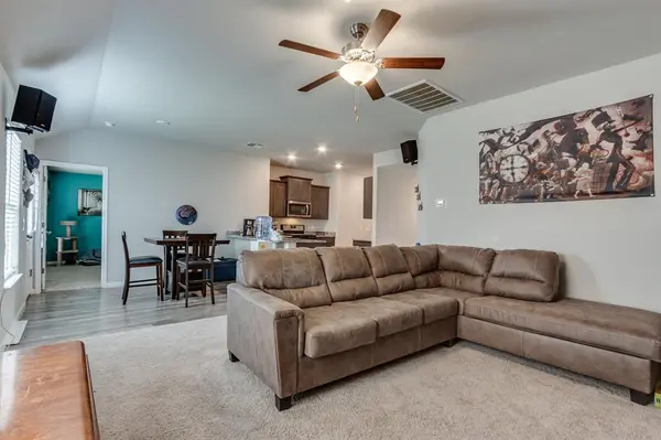1705 Vermilion LN, El Reno, OK 73036