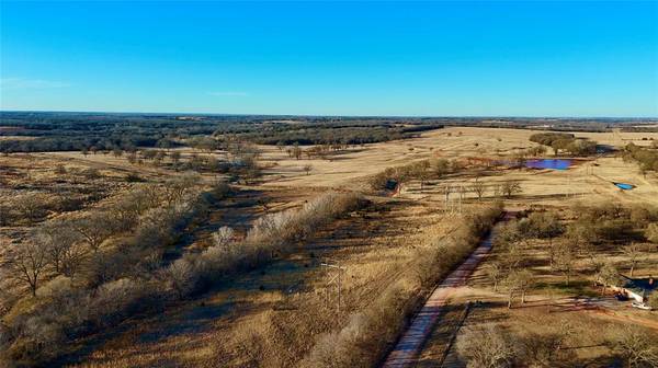 14 Wilshire DR, Mcloud, OK 74851