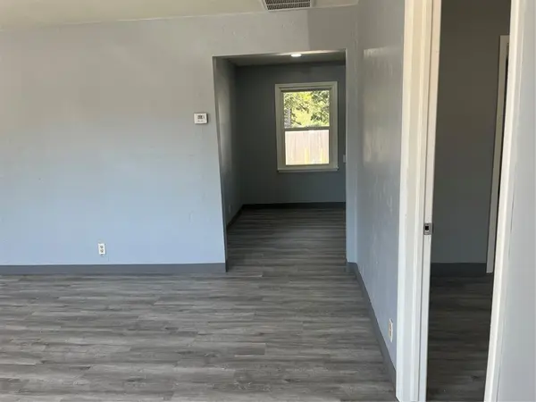 4409 N Meridian AVE, Oklahoma City, OK 73112