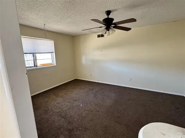 6416 N Nicklas AVE, Oklahoma City, OK 73132