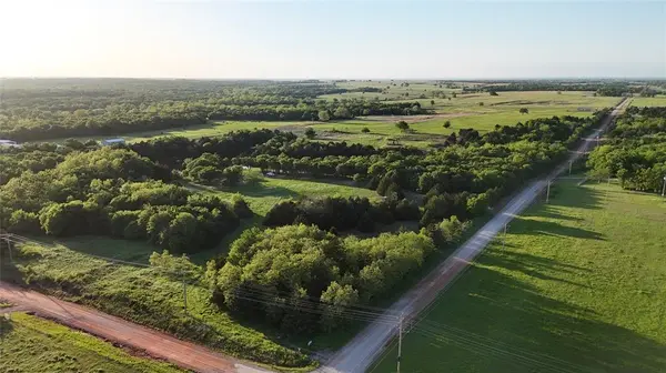 32 Casey RD, Carney, OK 74832