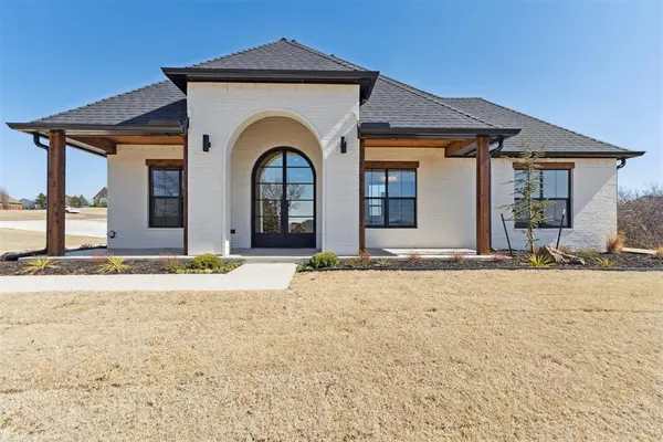 3832 SE 54th PL, Norman, OK 73072