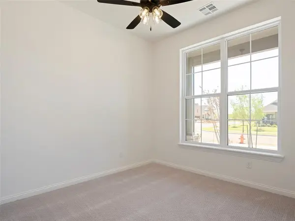 7901 NW 163rd ST, Oklahoma City, OK 73013