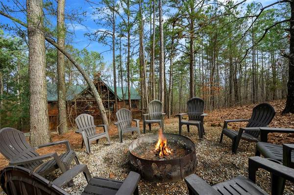 1368 Southern Hills CIR, Broken Bow, OK 74728
