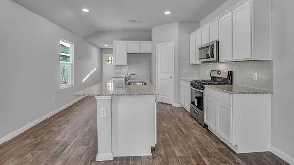 621 NE 104th ST, Oklahoma City, OK 73114