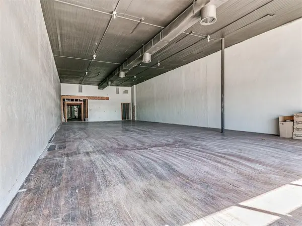 204 E Oklahoma, Guthrie, OK 73044