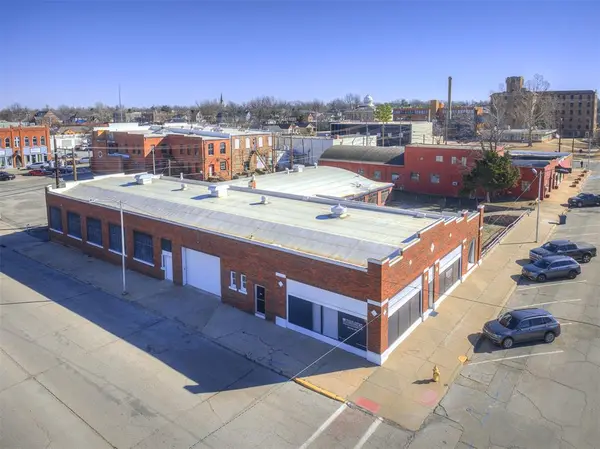 202 E Harrison AVE, Guthrie, OK 73044