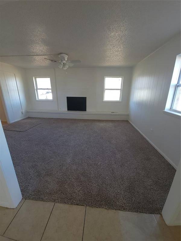6800 Lancer LN, Oklahoma City, OK 73132
