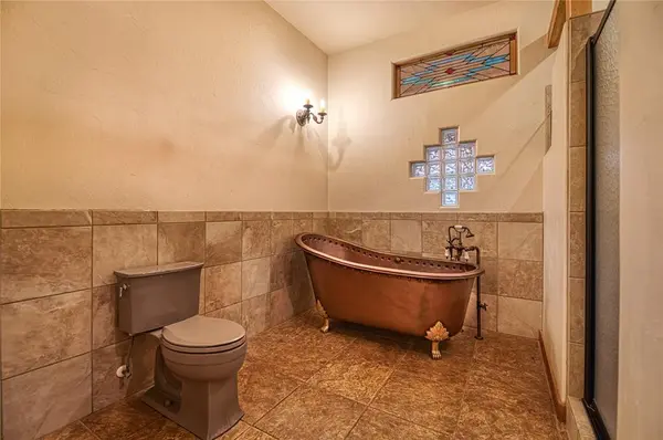 18602 E 980 RD, Cheyenne, OK 73628