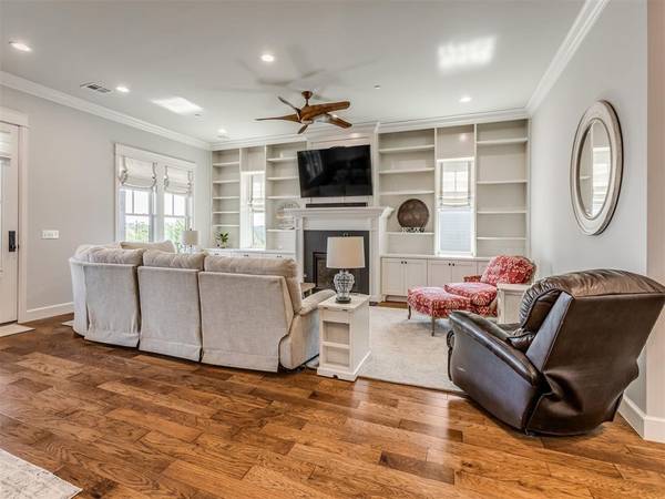 30 Park ST #C, Carlton Landing, OK 74432