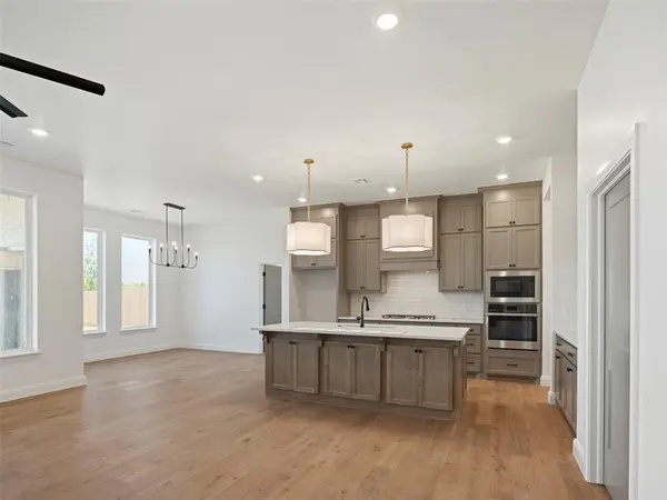 7809 NW 163rd ST, Oklahoma City, OK 73013