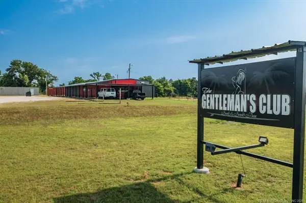 1704 E Highway 70 HWY, Kingston, OK 73439
