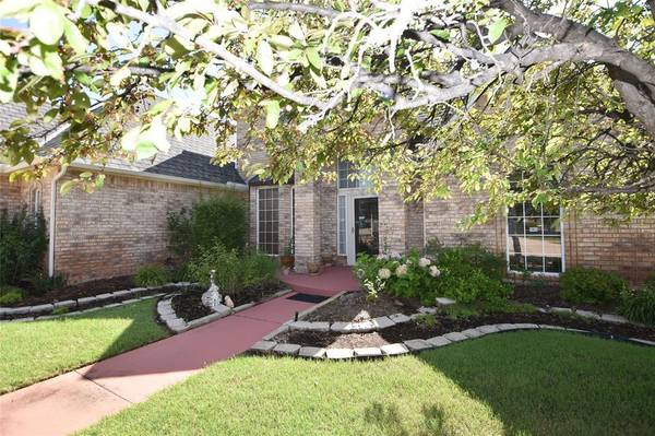 12608 Redstone CT, Oklahoma City, OK 73142