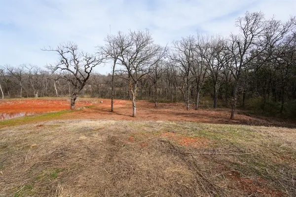 8266 E Wilshire Park DR, Oklahoma City, OK 73111