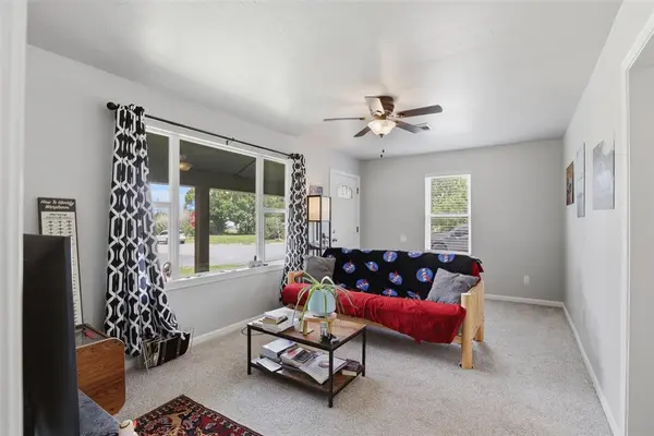 910 Stansell DR, Midwest City, OK 73110